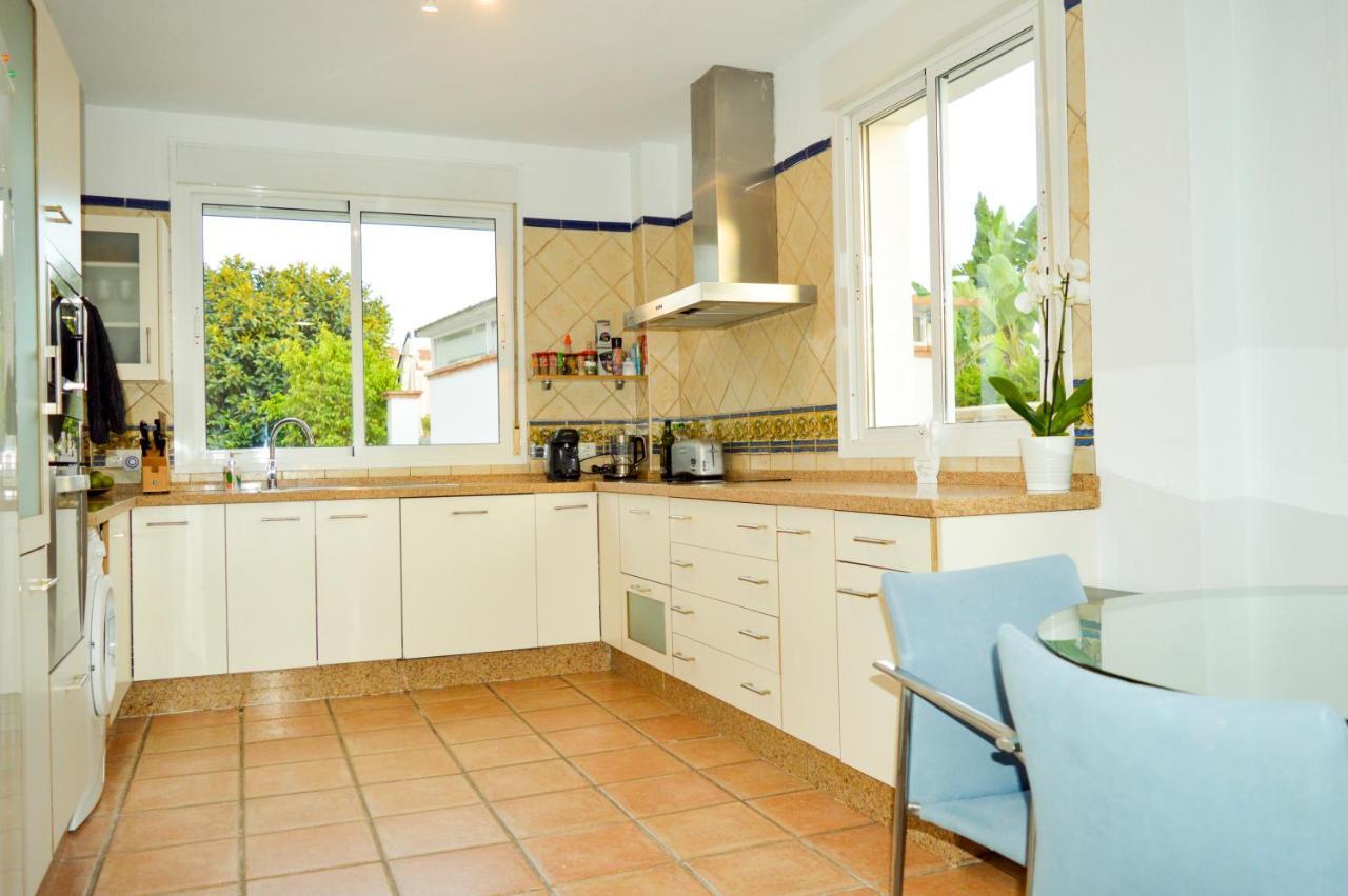 Villa Bendex Estepona Costa Del Sol Exterior photo